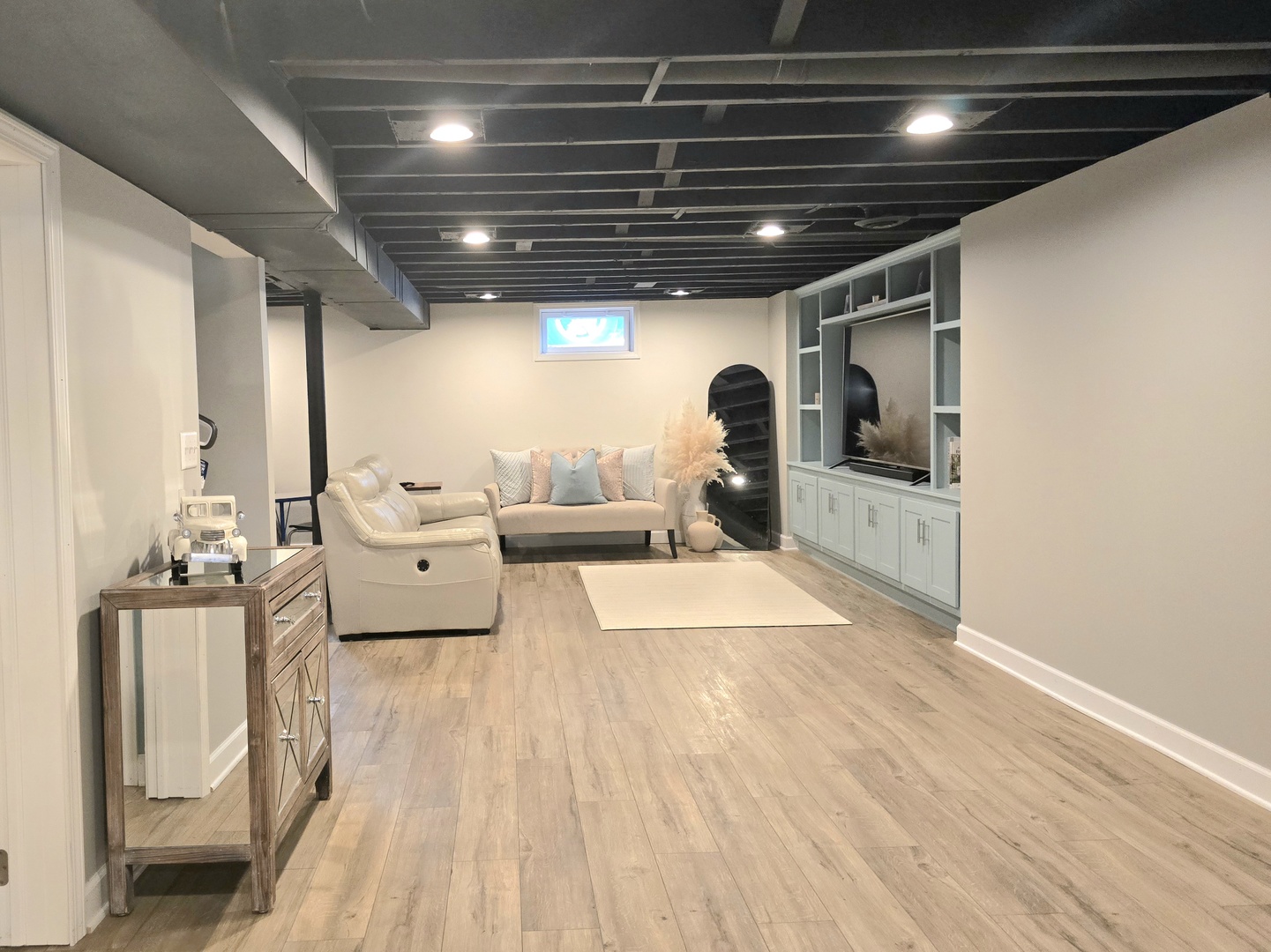 344 Douglas Road, Batavia, IL 60510