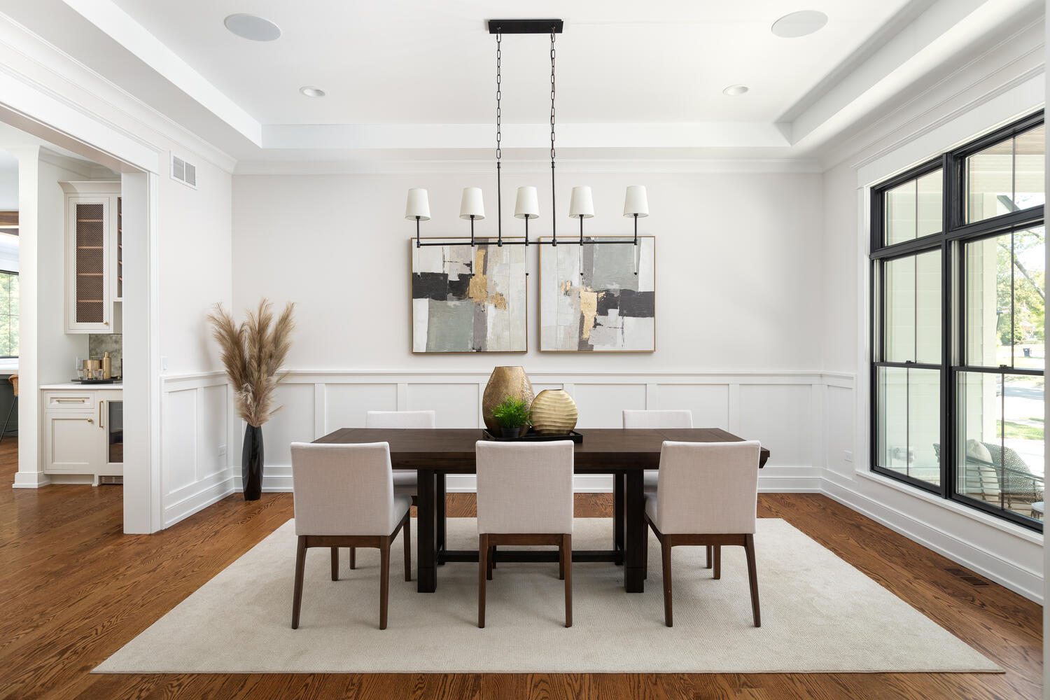 707 Thornwood Drive, Naperville, IL 60540