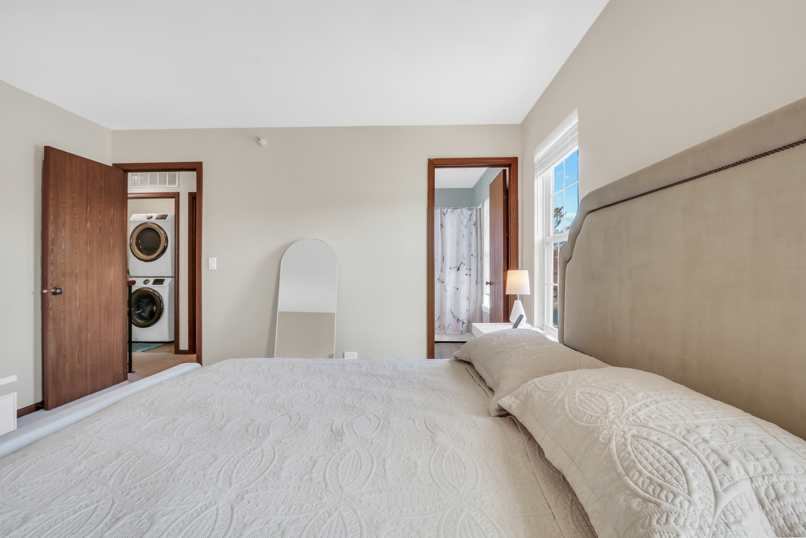 1435 Orleans Drive, Mundelein, IL 60060