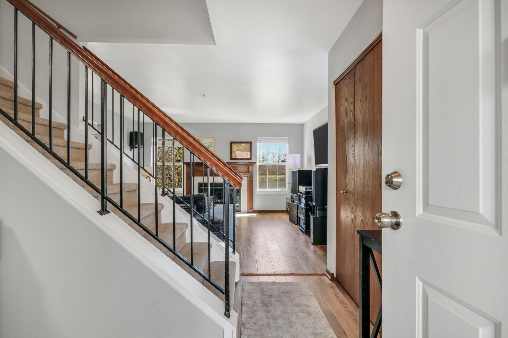 1435 Orleans Drive, Mundelein, IL 60060