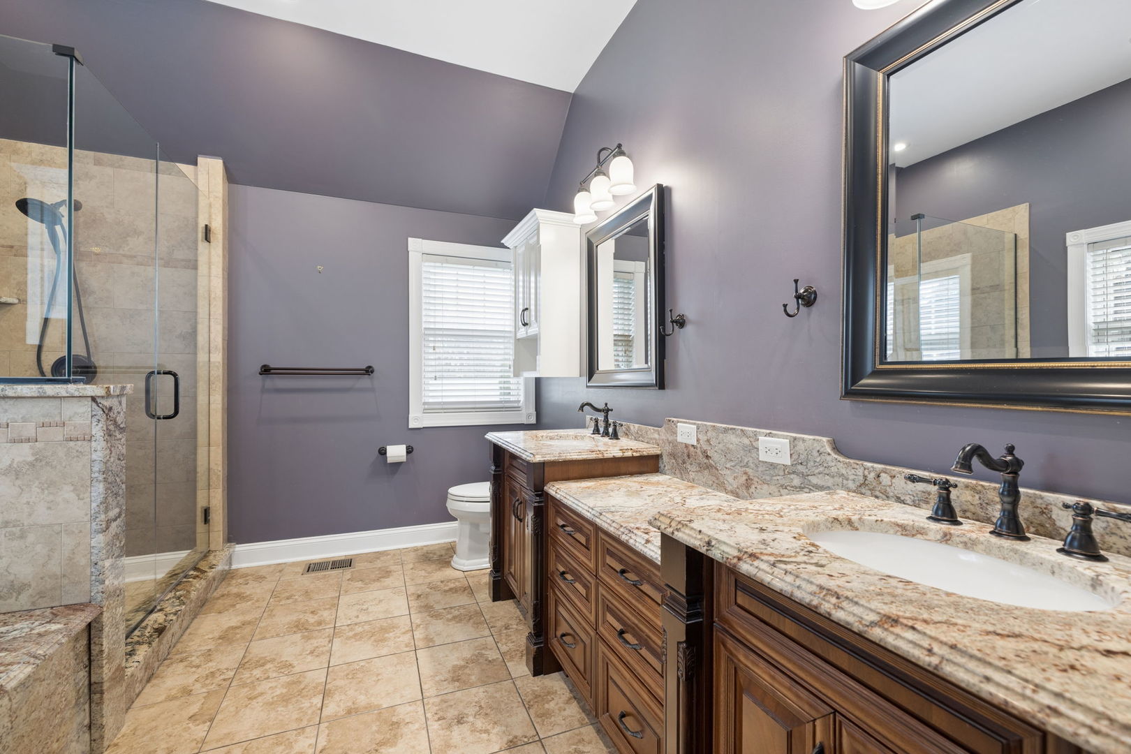 17546 Woodbrook Lane, Lockport, IL 60441