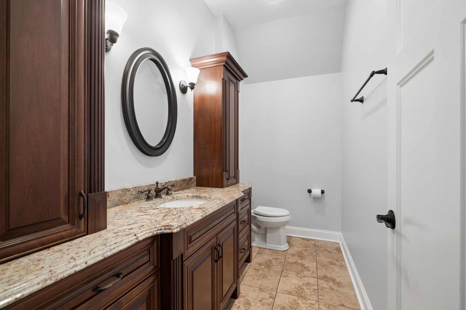 17546 Woodbrook Lane, Lockport, IL 60441