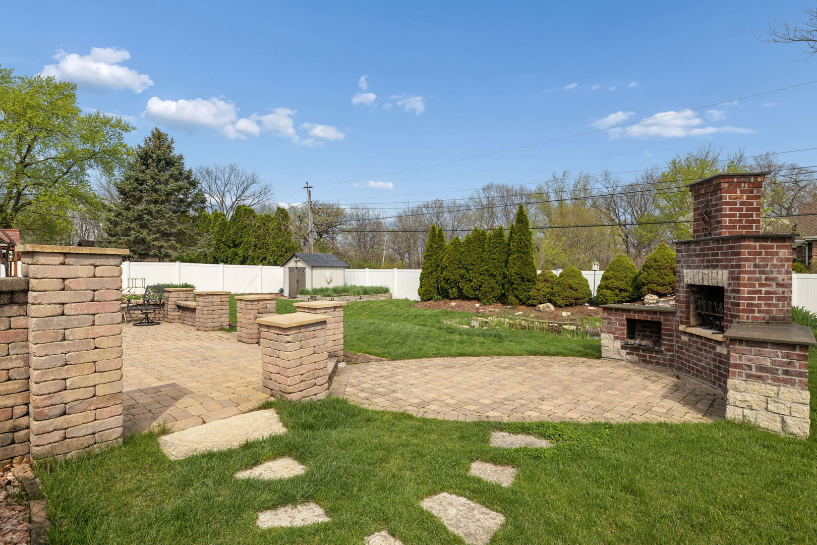 17546 Woodbrook Lane, Lockport, IL 60441