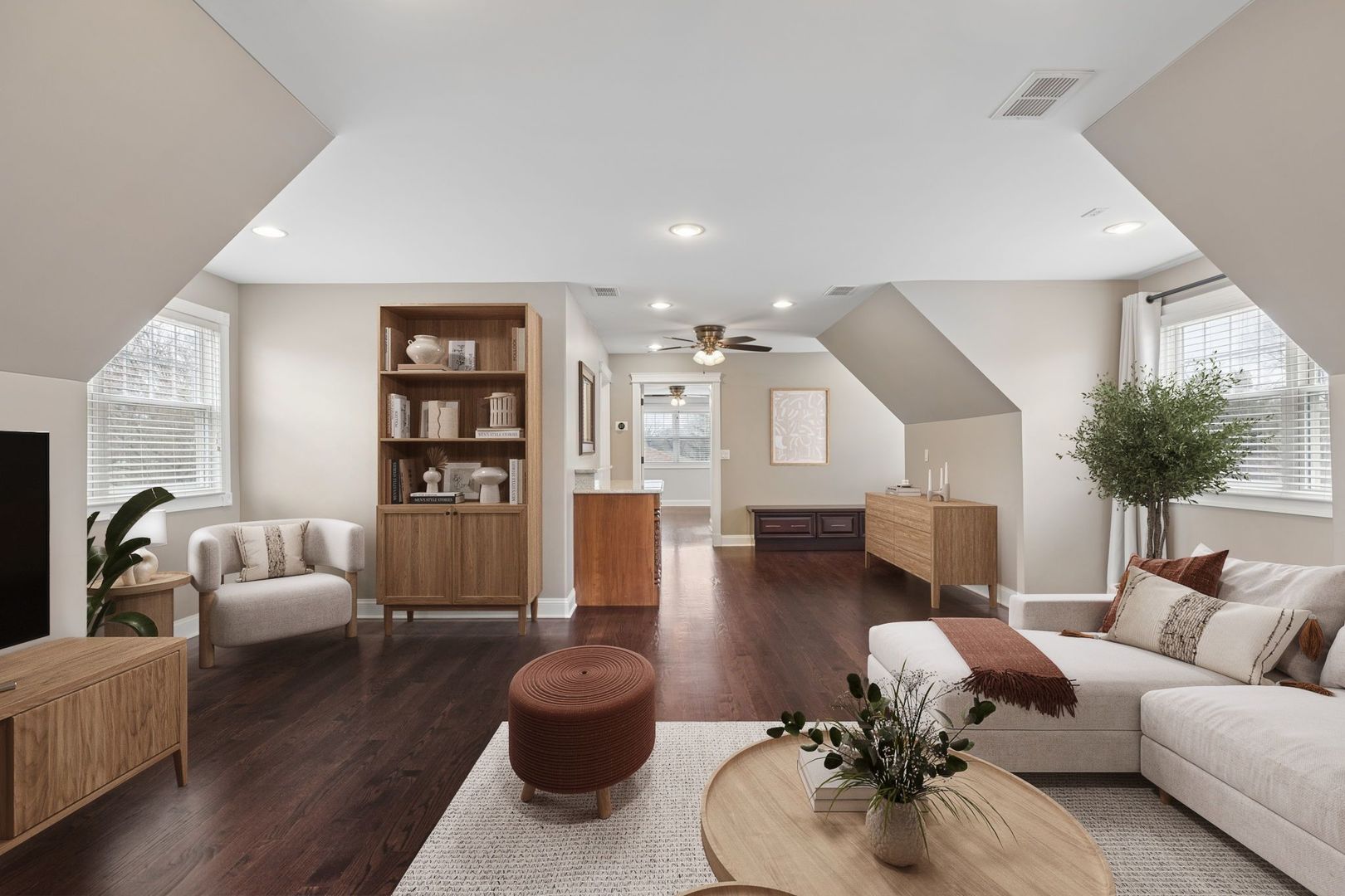 17546 Woodbrook Lane, Lockport, IL 60441