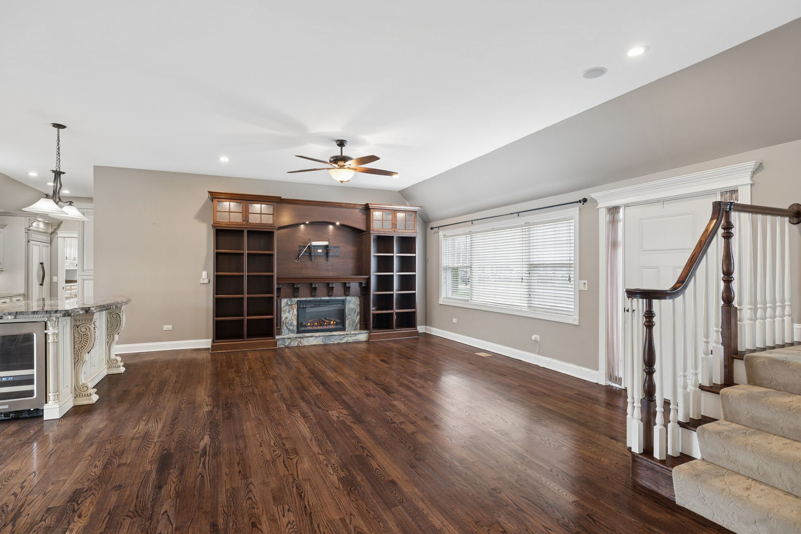 17546 Woodbrook Lane, Lockport, IL 60441