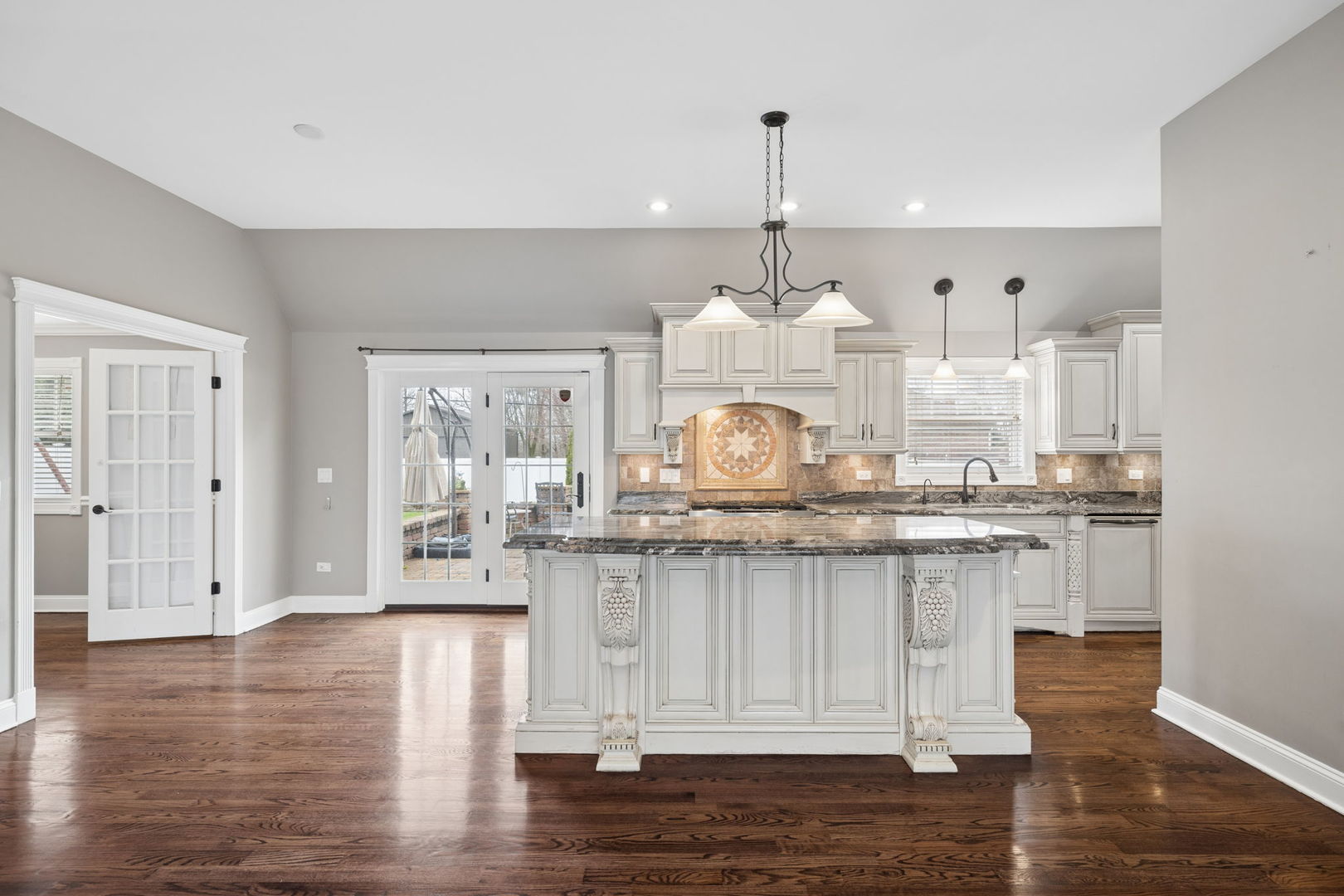 17546 Woodbrook Lane, Lockport, IL 60441