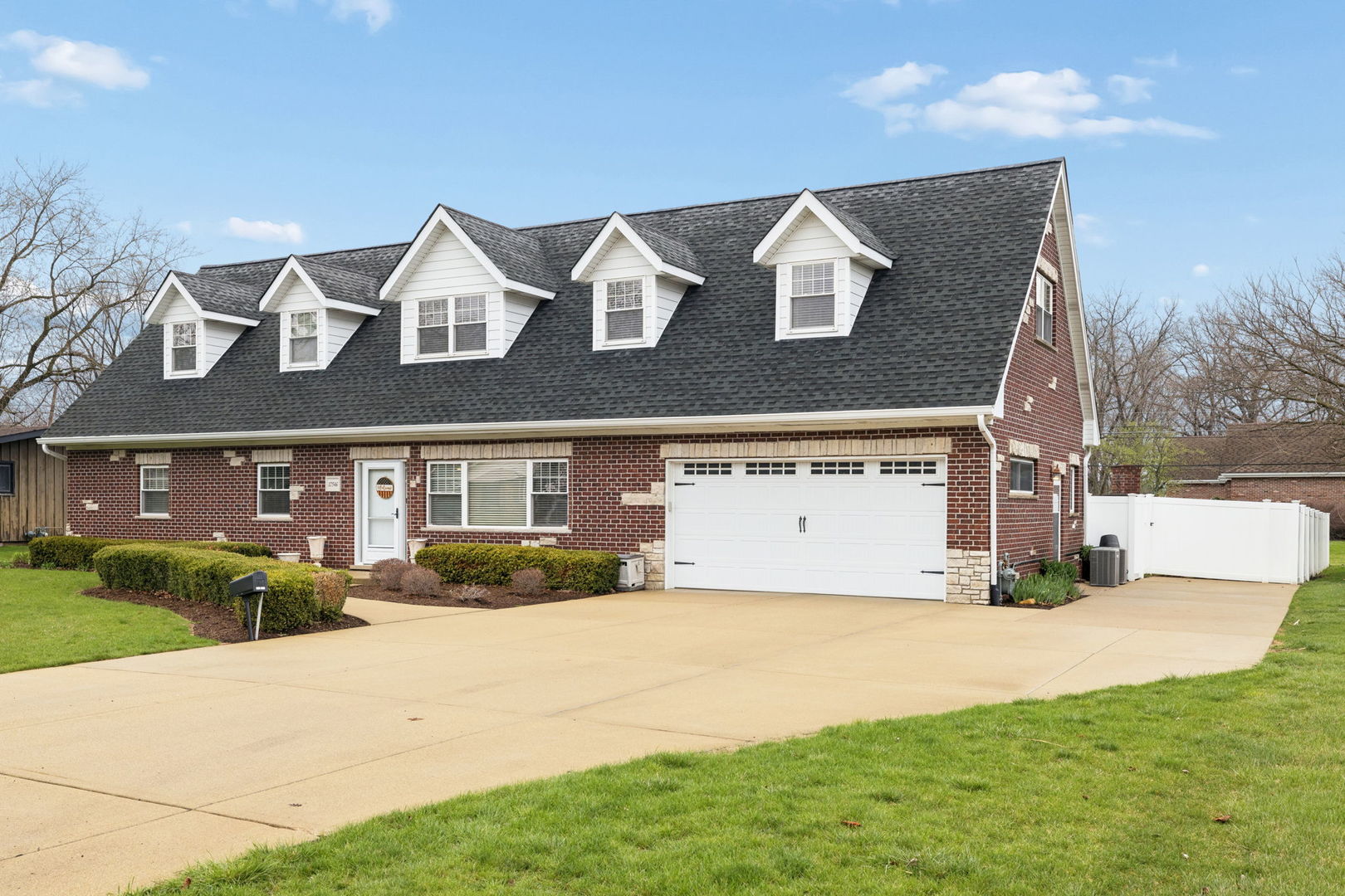 17546 Woodbrook Lane, Lockport, IL 60441