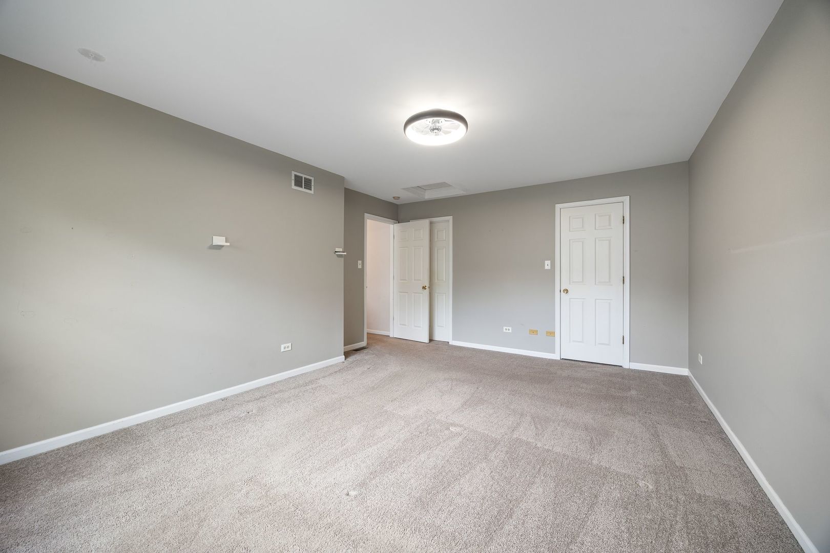 620 Beaver Court, Naperville, IL 60563