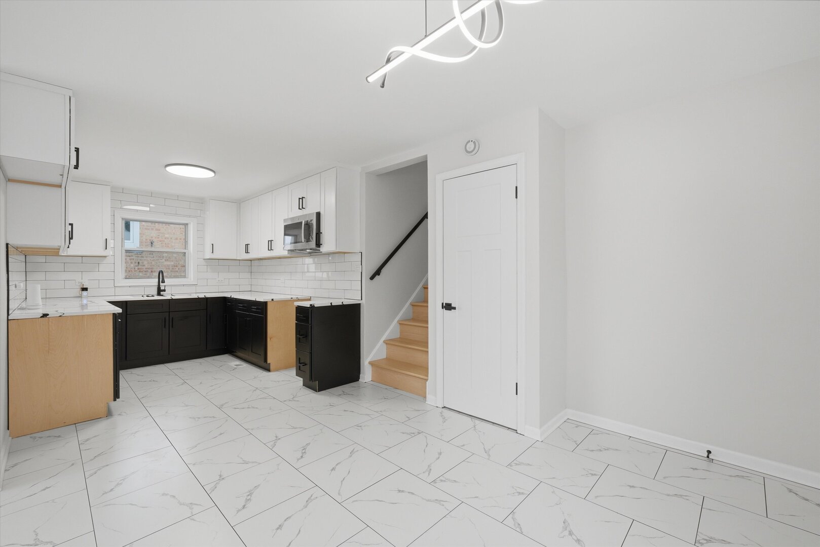 14223 University Avenue, Dolton, IL 60419