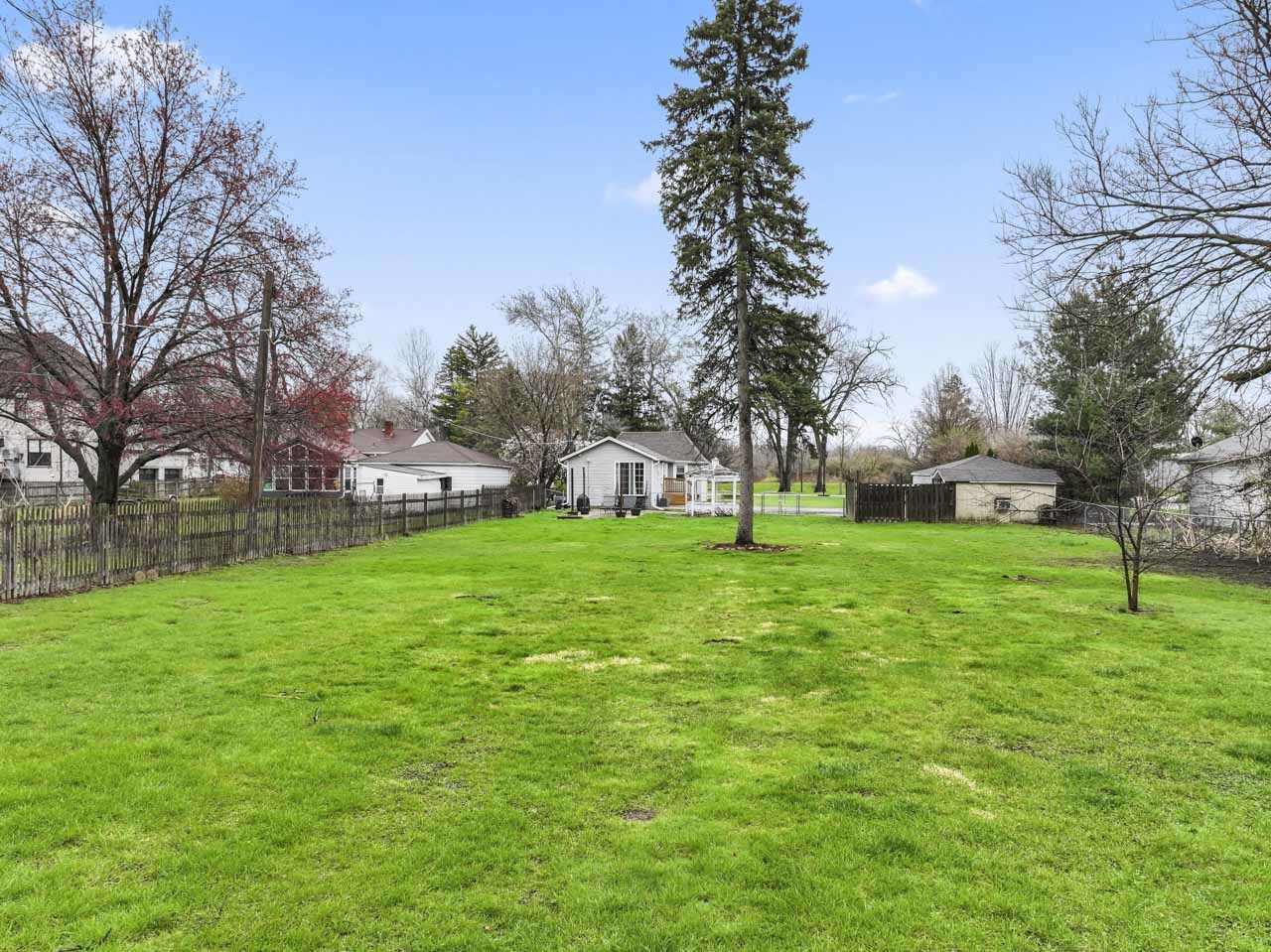 4616 River Drive, Lisle, IL 60532