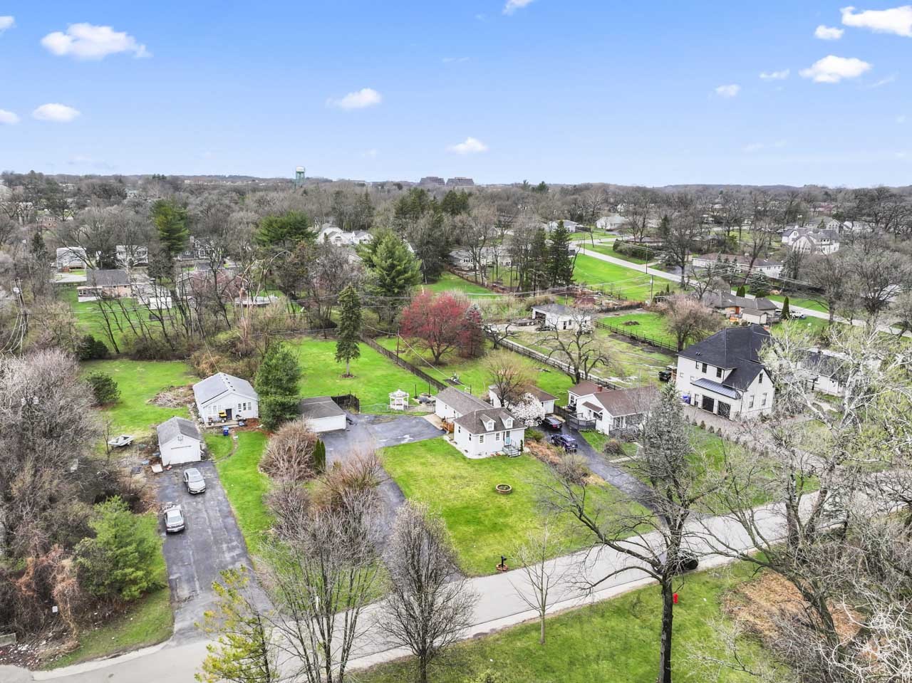 4616 River Drive, Lisle, IL 60532