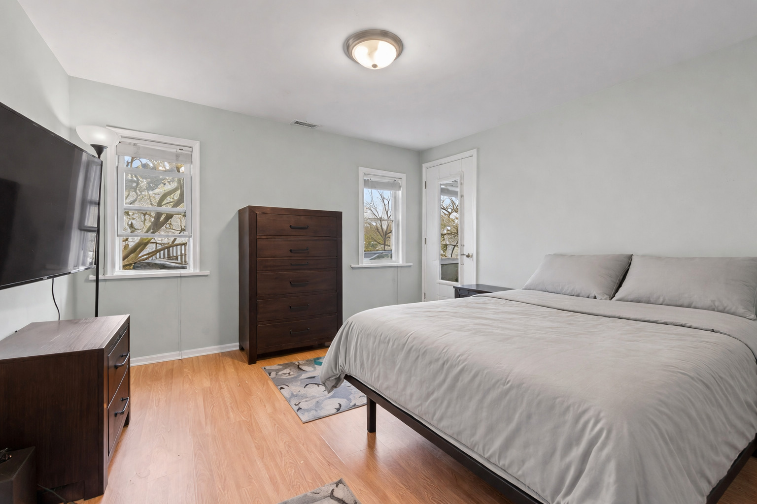 4616 River Drive, Lisle, IL 60532