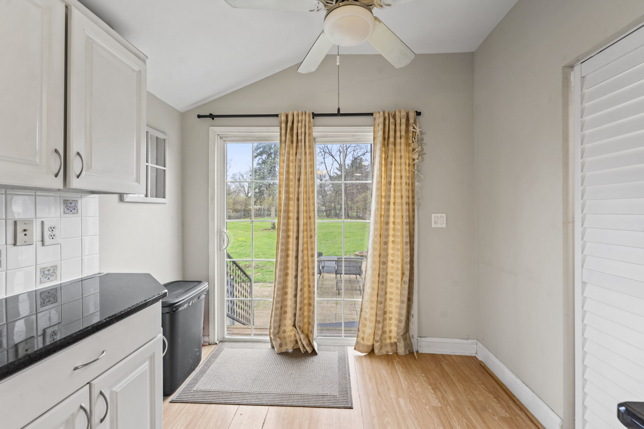 4616 River Drive, Lisle, IL 60532