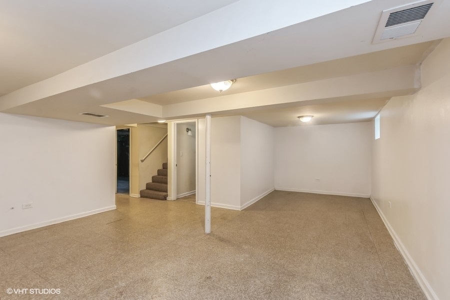 17948 Wentworth Avenue, Lansing, IL 60438