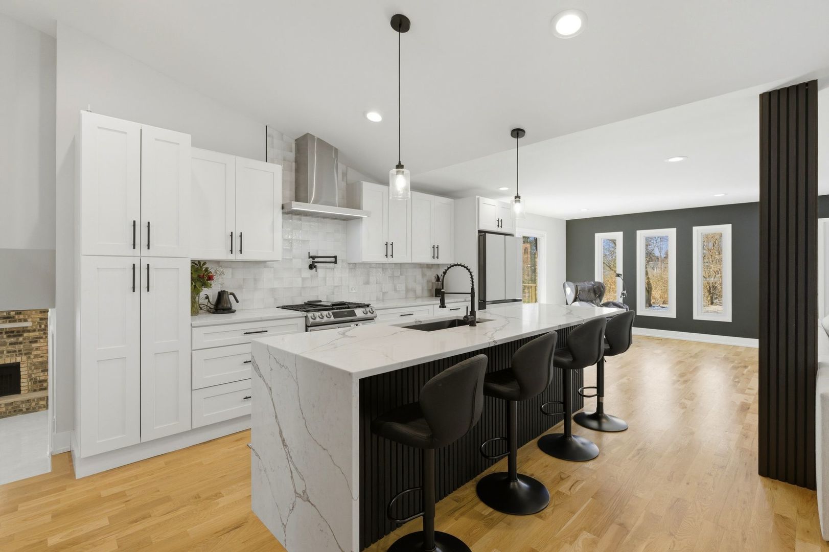 13330 S 104th Avenue, Palos Park, IL 60464