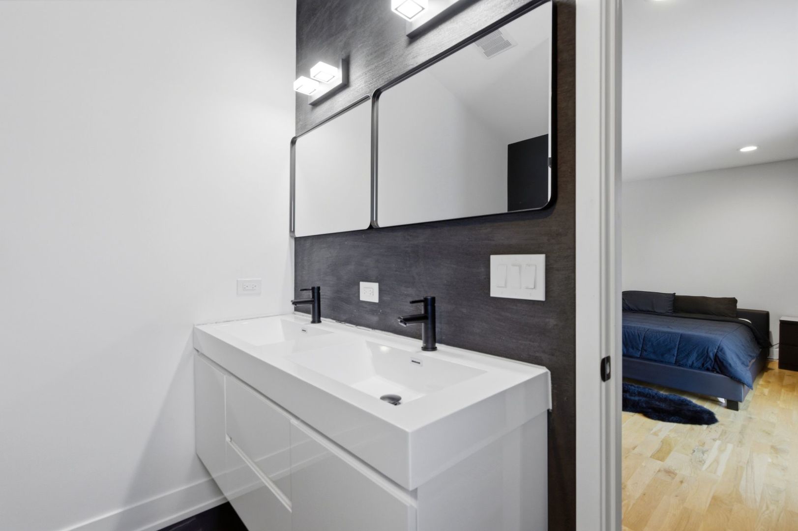 13330 S 104th Avenue, Palos Park, IL 60464