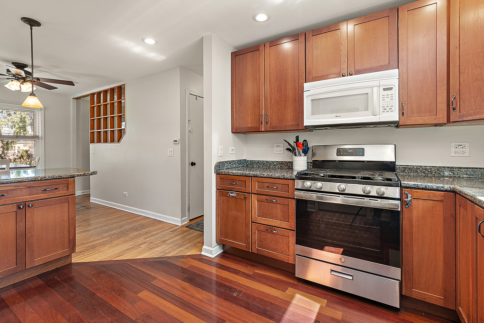 Tinley Park, IL 60477