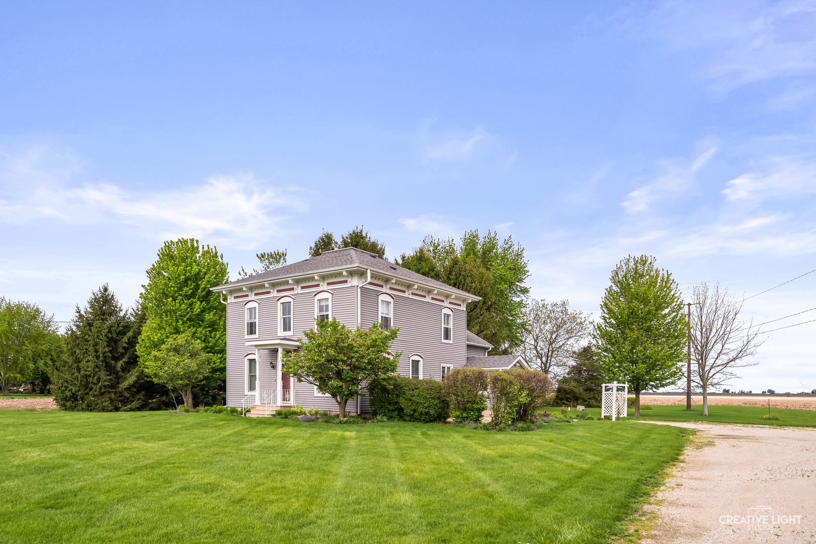 44W698 Scott Road, Sugar Grove, IL 60554