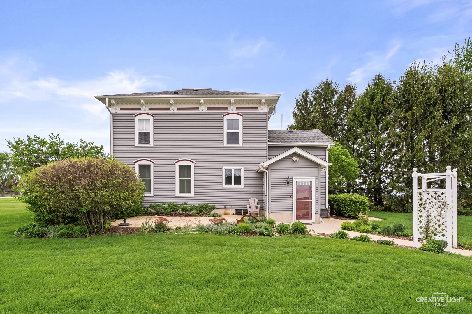 44W698 Scott Road, Sugar Grove, IL 60554