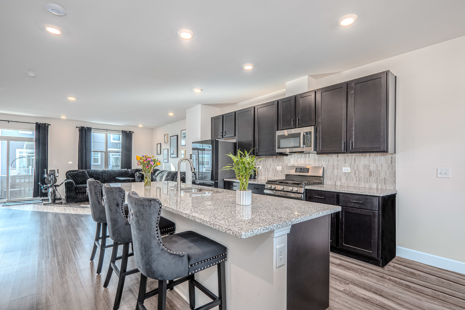 4167 Chelsea Manor Circle, Aurora, IL 60504