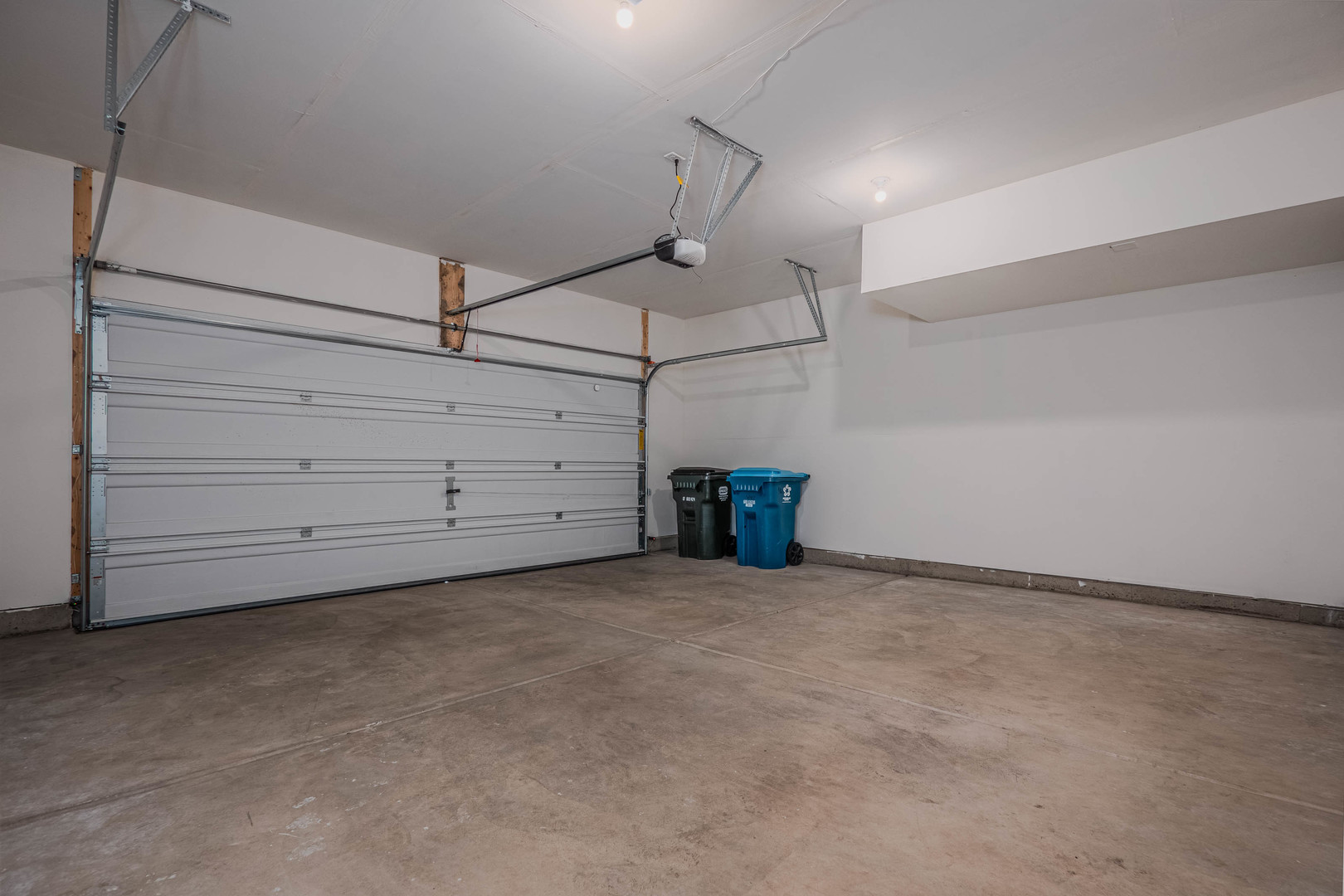 4167 Chelsea Manor Circle, Aurora, IL 60504