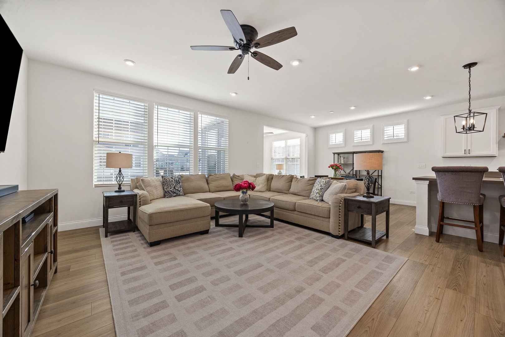 12751 S Grace Lane, Plainfield, IL 60585