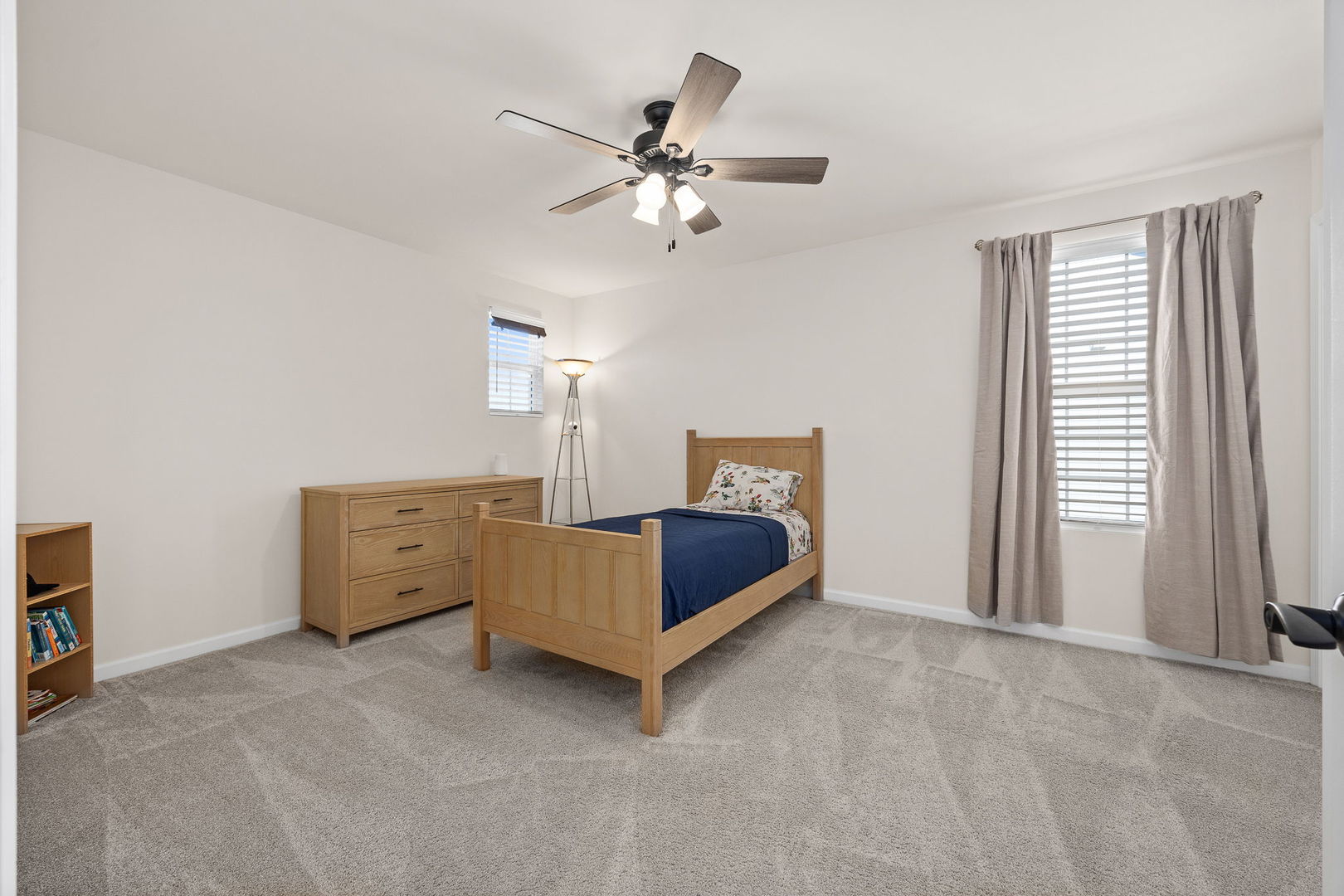 12751 S Grace Lane, Plainfield, IL 60585