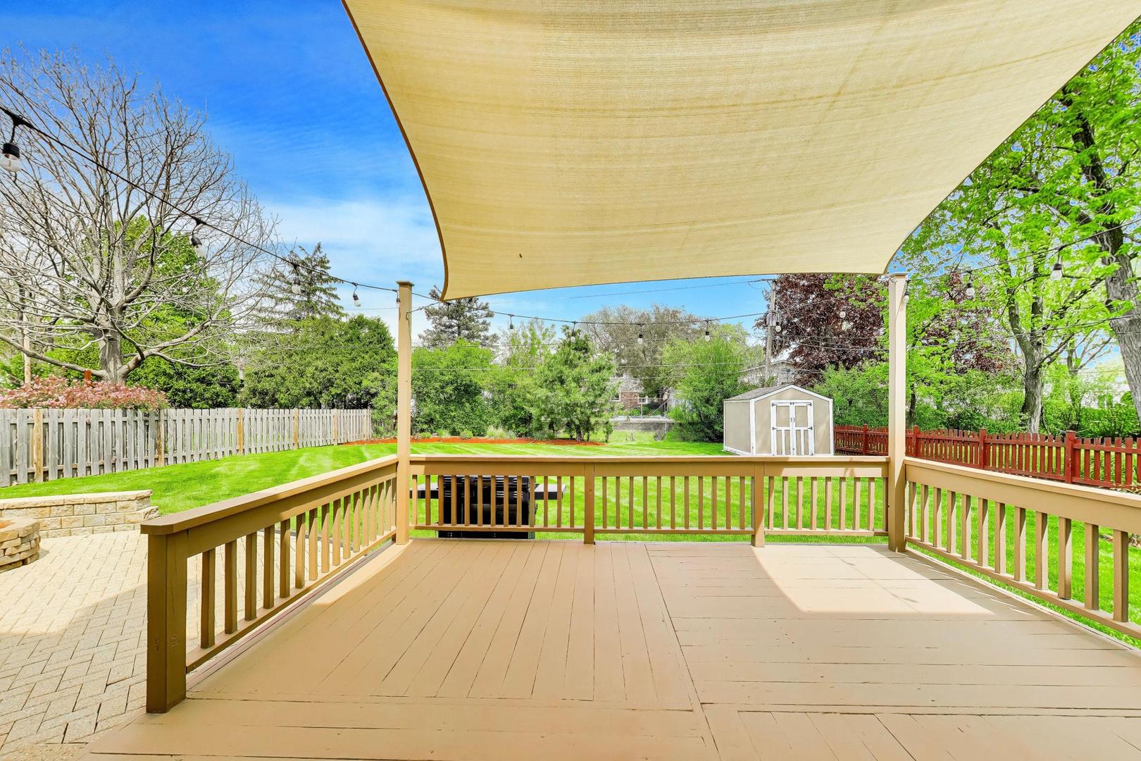 504 W Berkley Drive, Arlington Heights, IL 60004