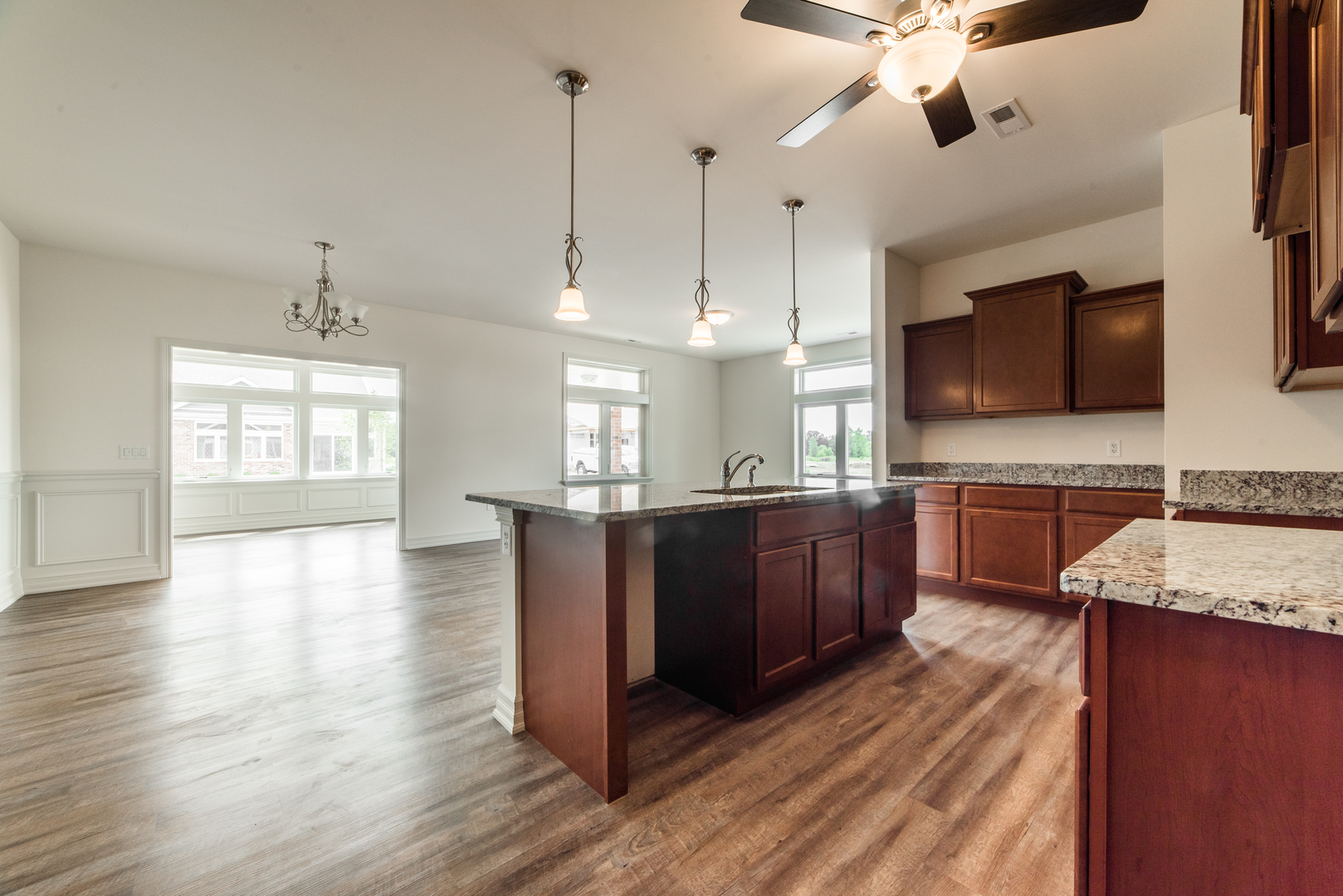 411 Stearn Drive #411, Genoa, IL 60135