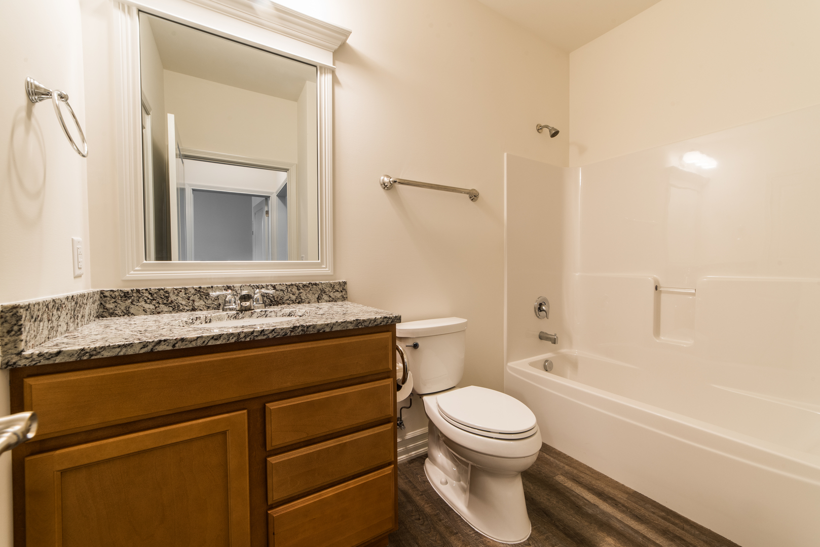 411 Stearn Drive #411, Genoa, IL 60135