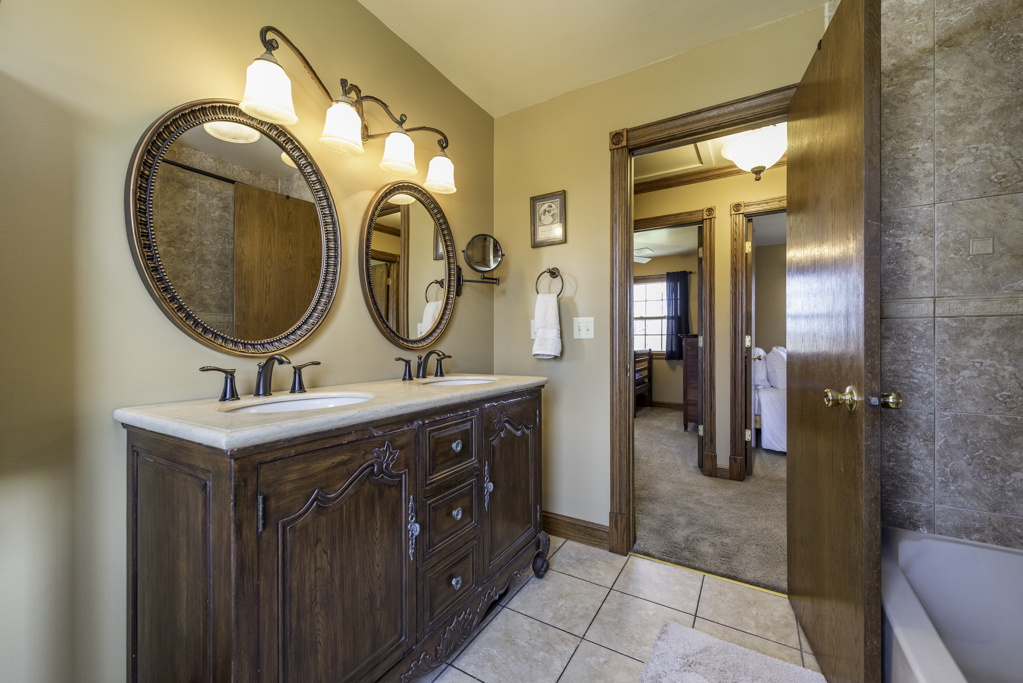 3831 Pine Avenue, Beach Park, IL 60099