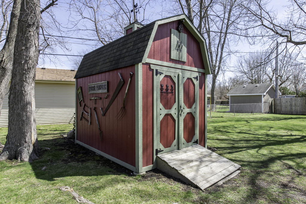 3831 Pine Avenue, Beach Park, IL 60099