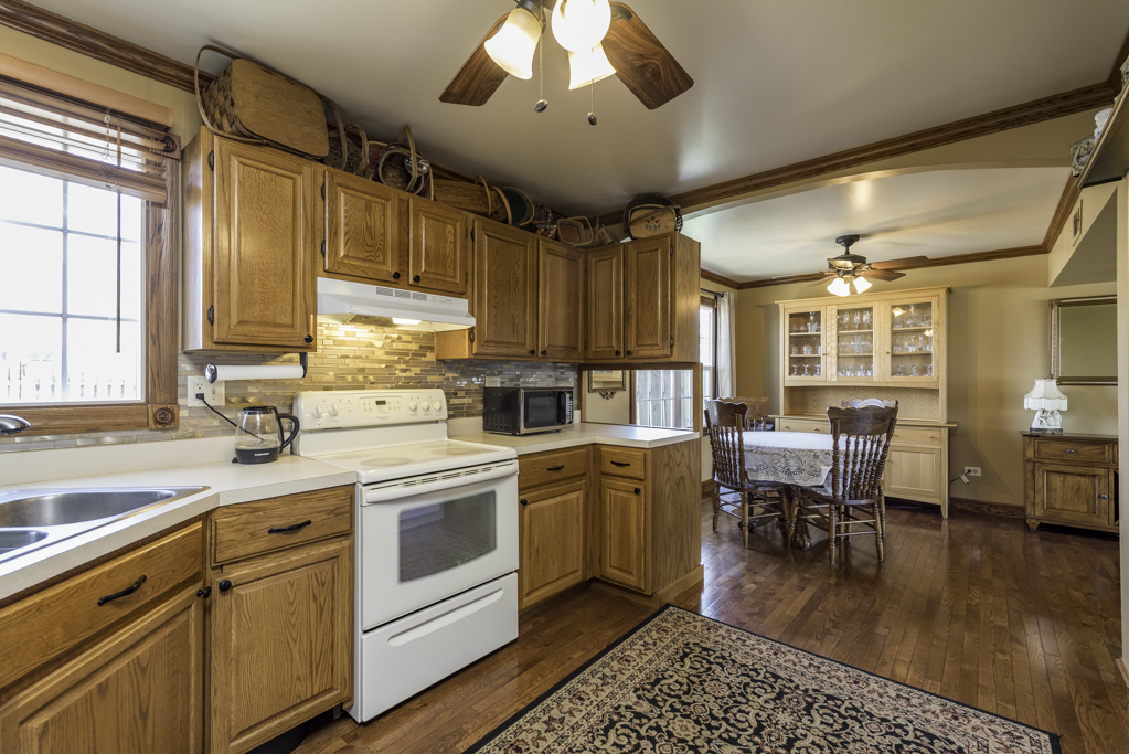 3831 Pine Avenue, Beach Park, IL 60099