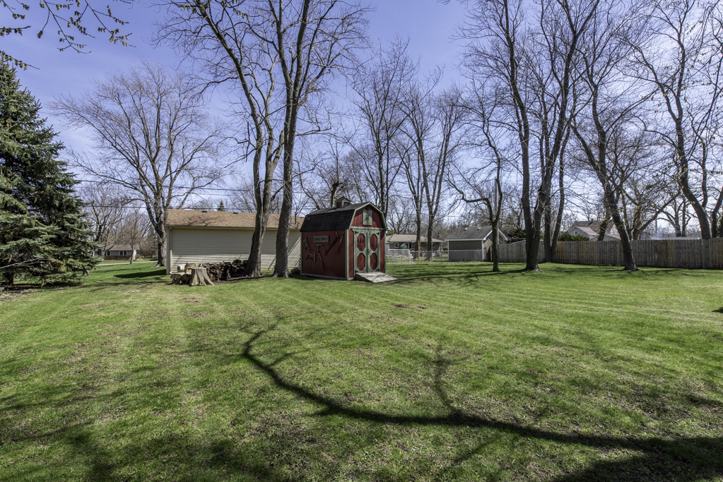 3831 Pine Avenue, Beach Park, IL 60099