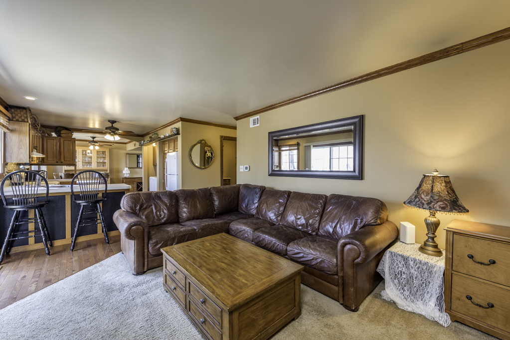 3831 Pine Avenue, Beach Park, IL 60099