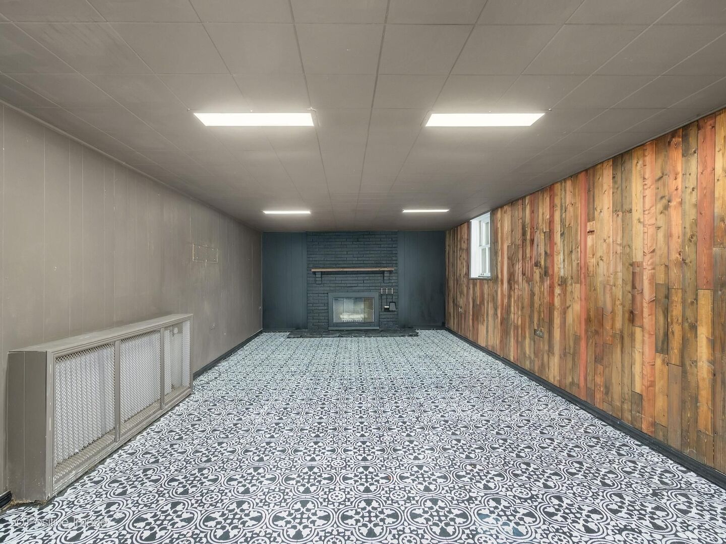 1001 S Brainard Avenue, La Grange, IL 60525