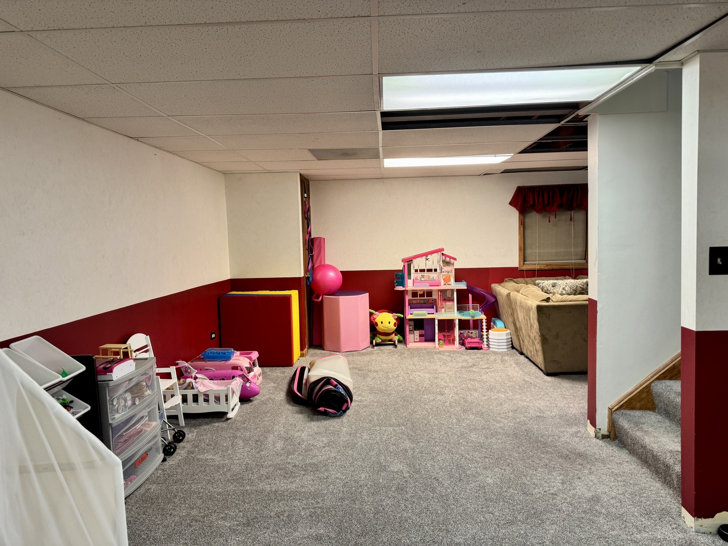 1036 Pheasant Trail, Carol Stream, IL 60188