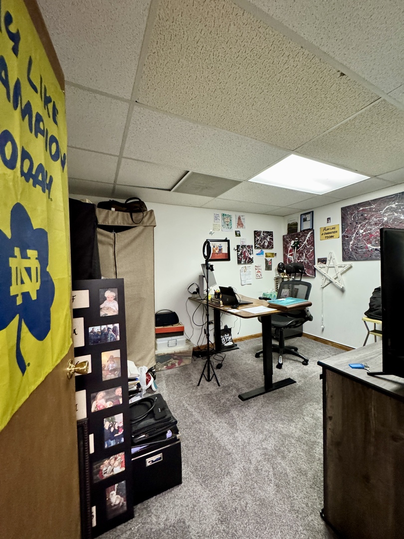 1036 Pheasant Trail, Carol Stream, IL 60188