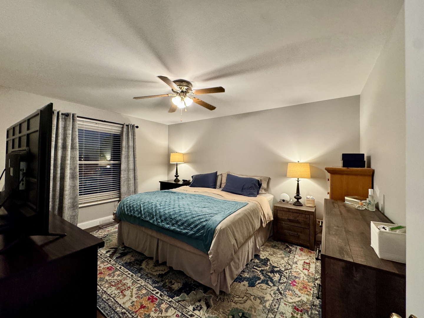 1036 Pheasant Trail, Carol Stream, IL 60188