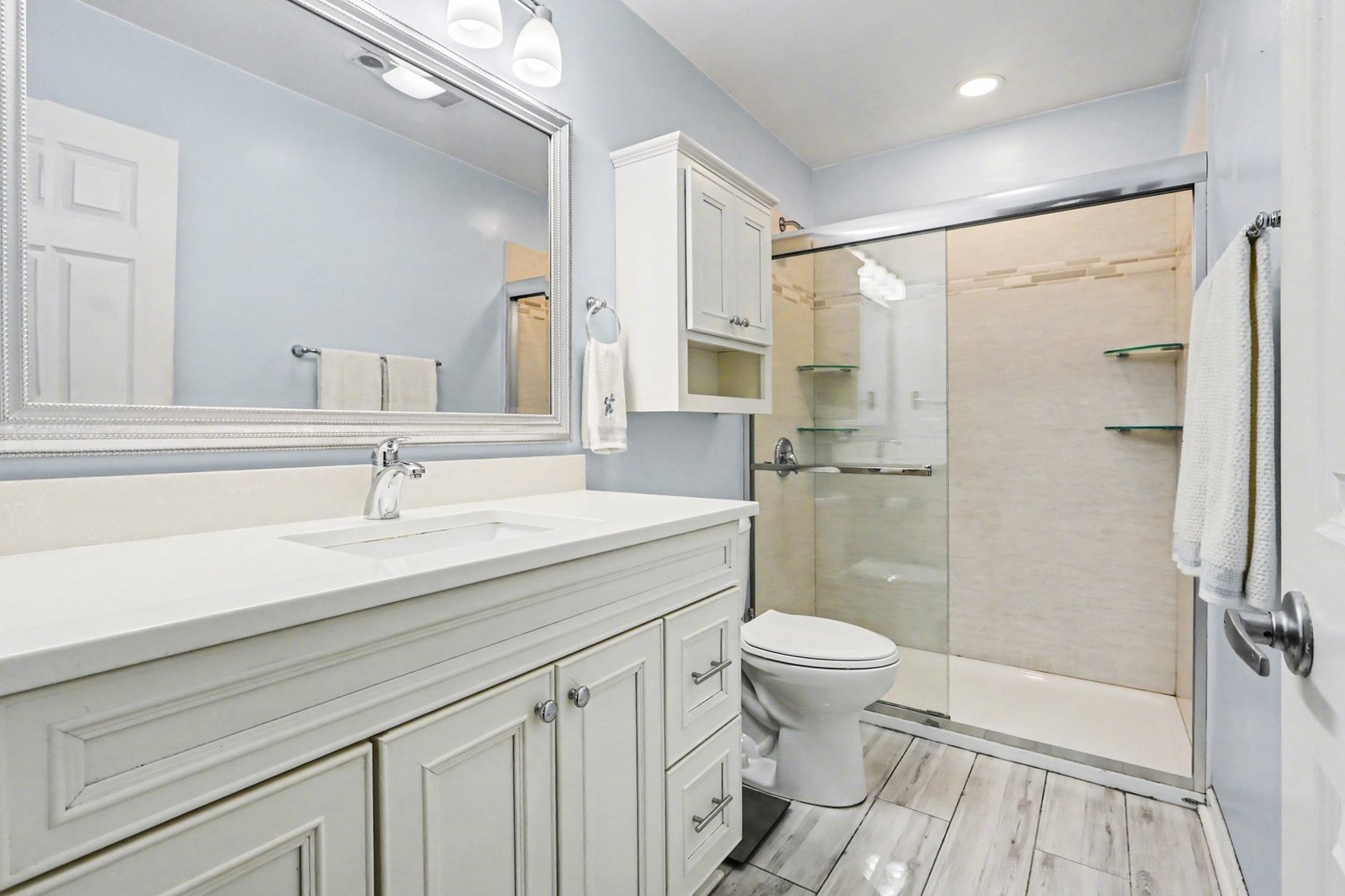 402 Badger Lane, Oswego, IL 60543