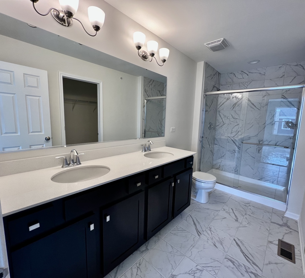 Warrenville, IL 60555