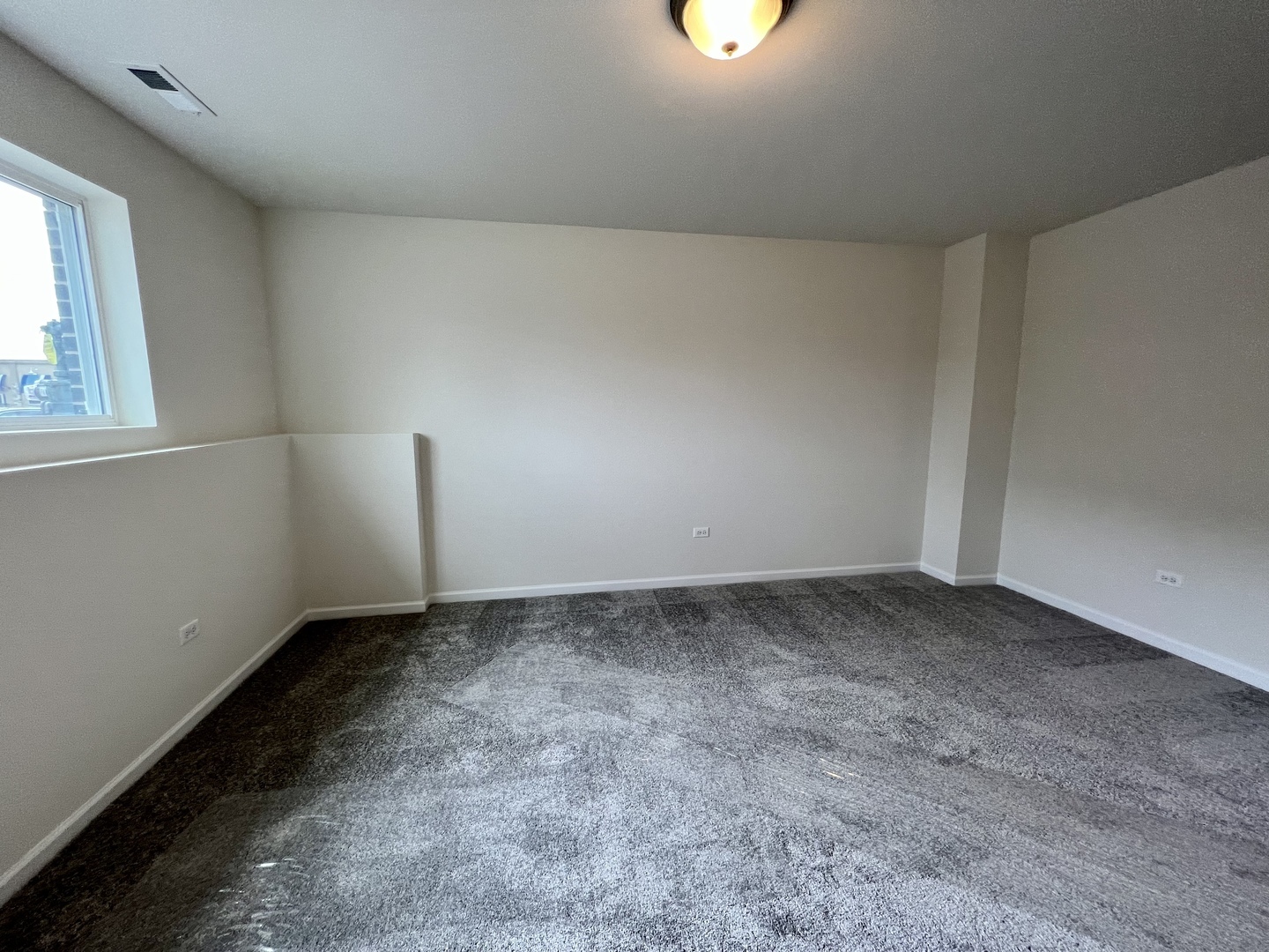 Warrenville, IL 60555