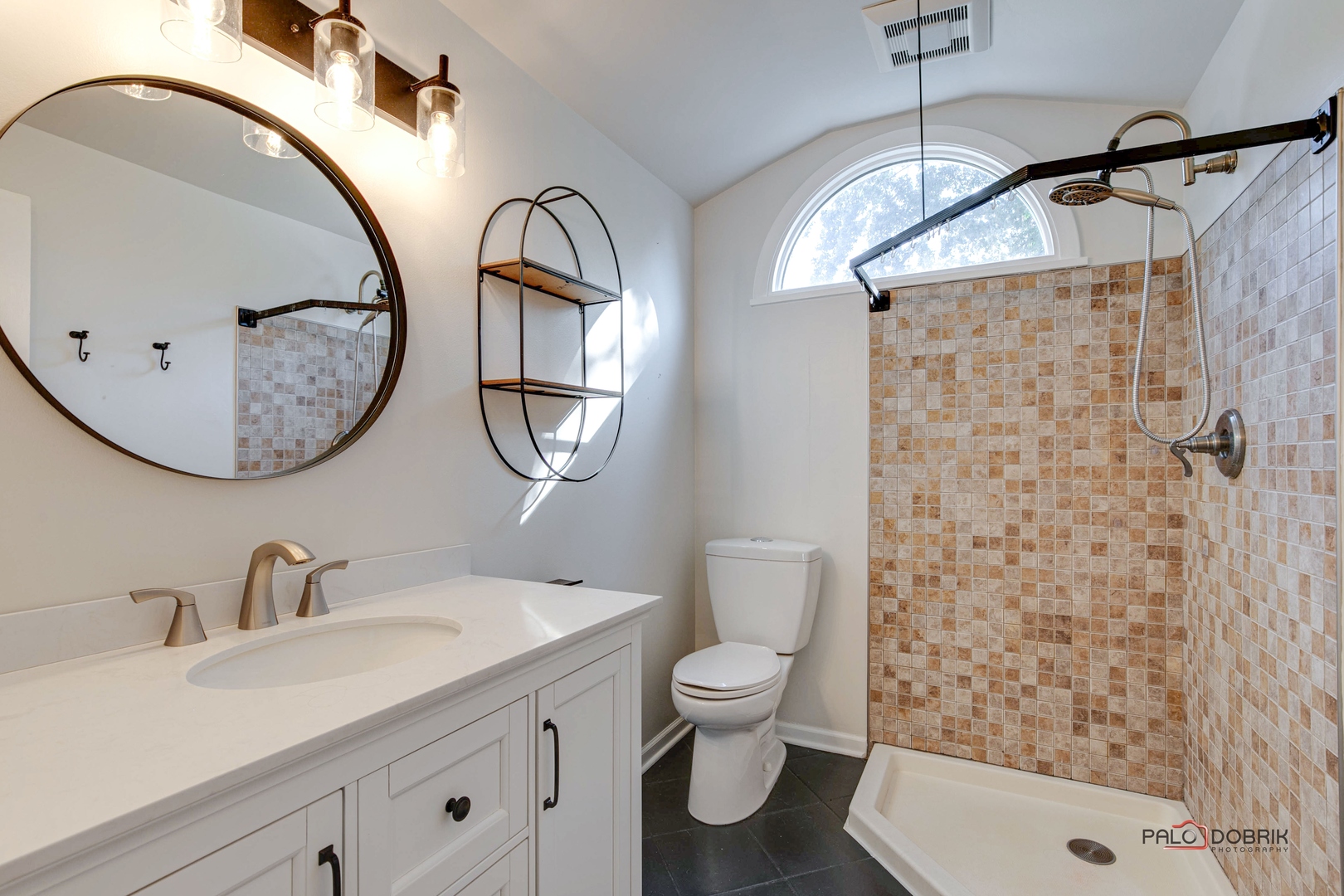 33423 N MILL Road, Grayslake, IL 60030