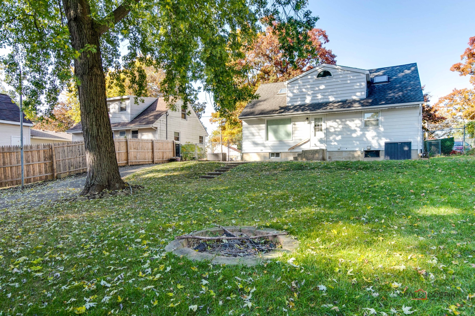 33423 N MILL Road, Grayslake, IL 60030