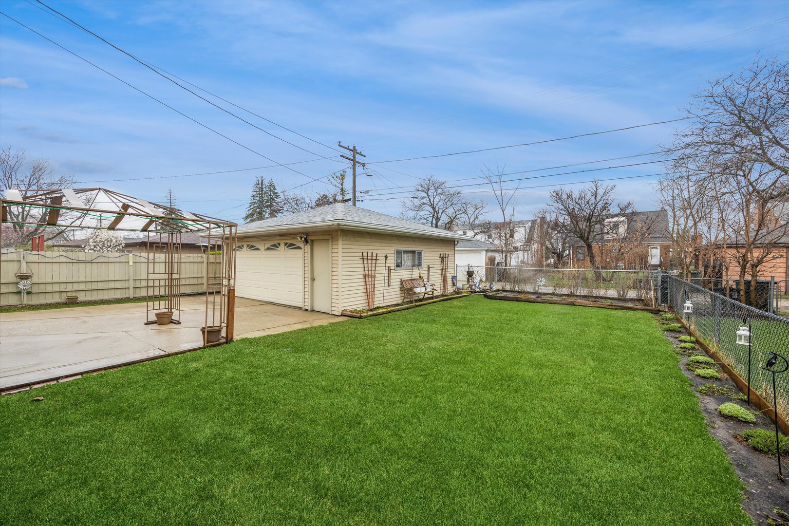 4230 Prairie Avenue, Brookfield, IL 60513