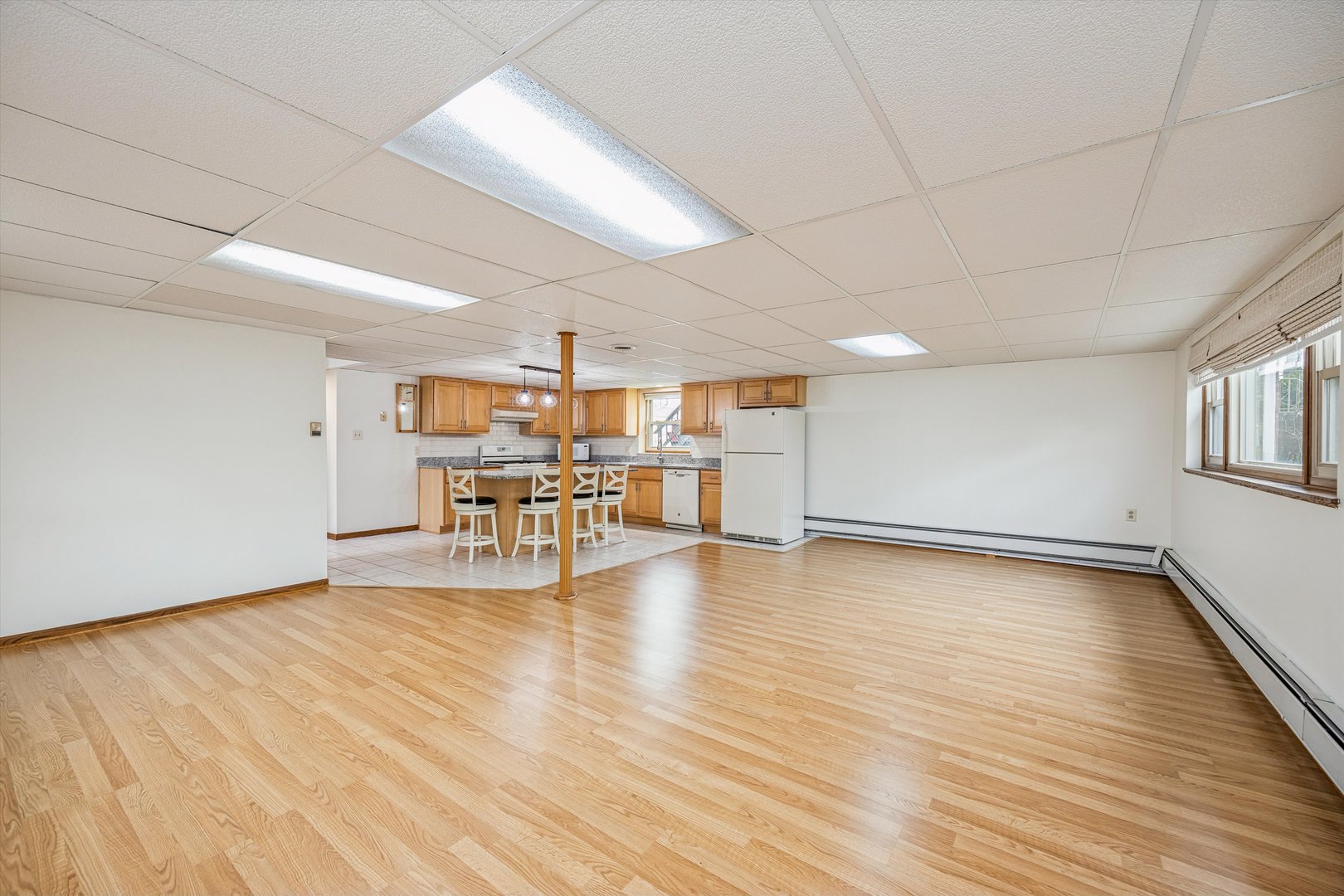 4230 Prairie Avenue, Brookfield, IL 60513