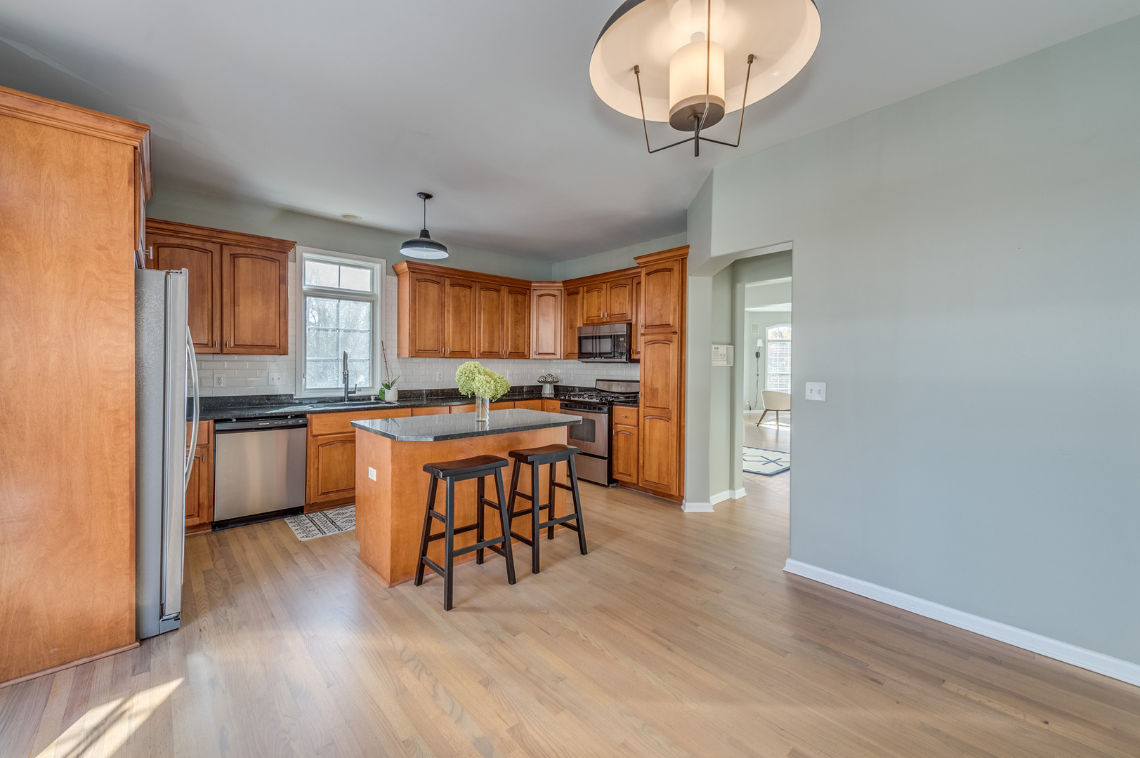 243 BOX CAR Avenue, Naperville, IL 60540