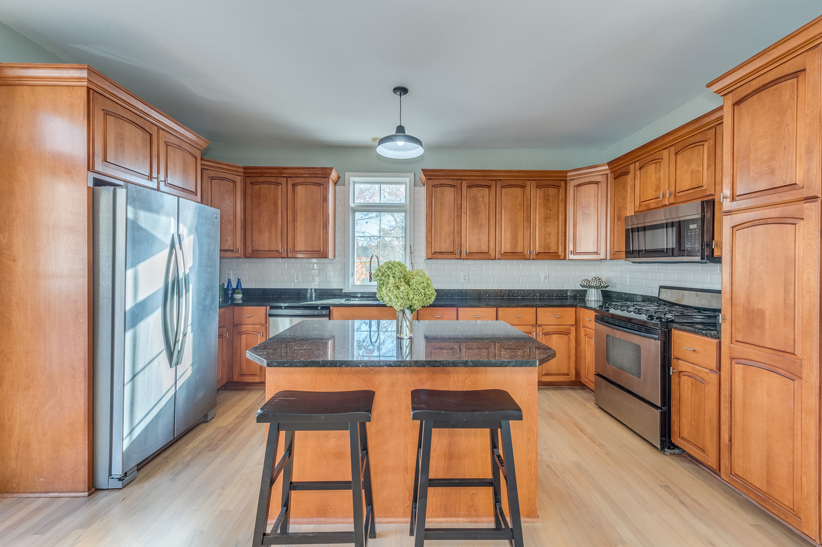 243 BOX CAR Avenue, Naperville, IL 60540