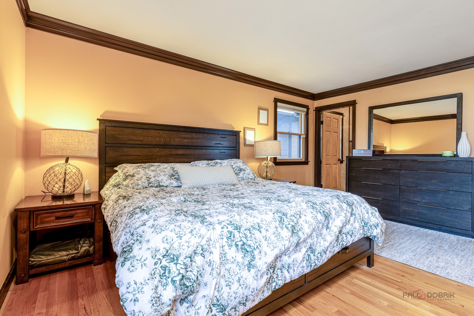 521 Castlewood Lane, Buffalo Grove, IL 60089