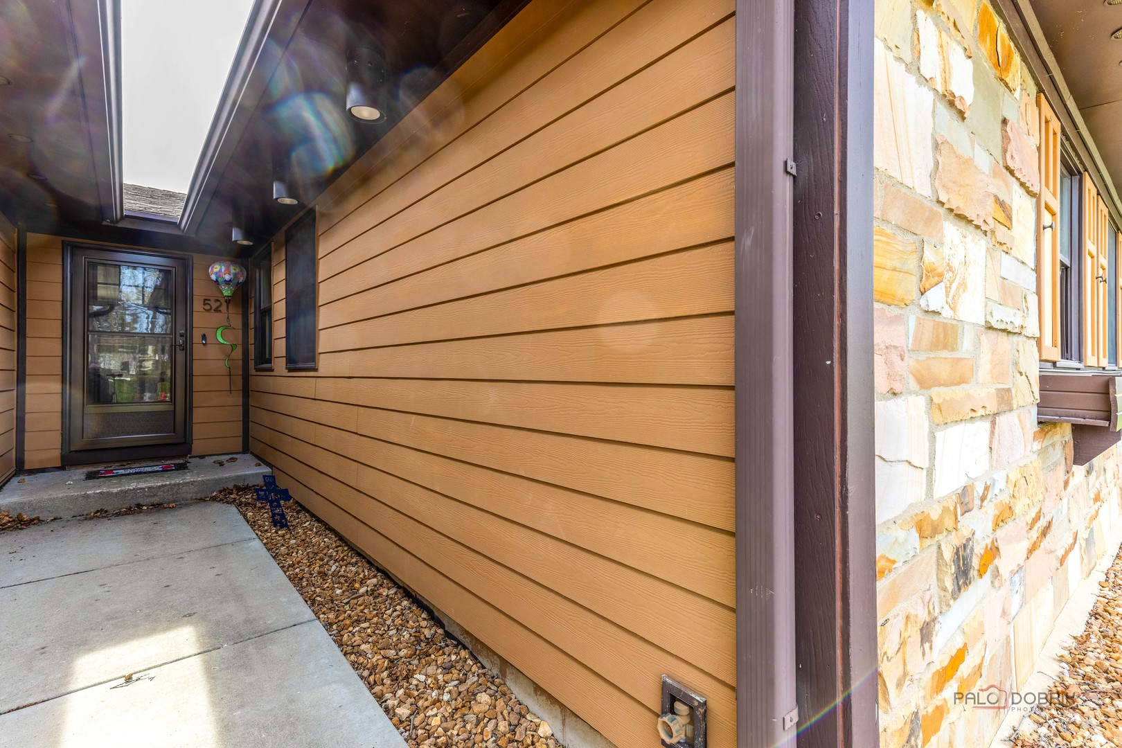 521 Castlewood Lane, Buffalo Grove, IL 60089